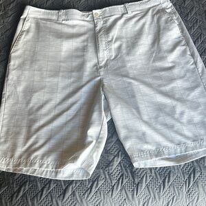 Ben Hogan golf shorts, size 42. Hardly worn and in good shape.